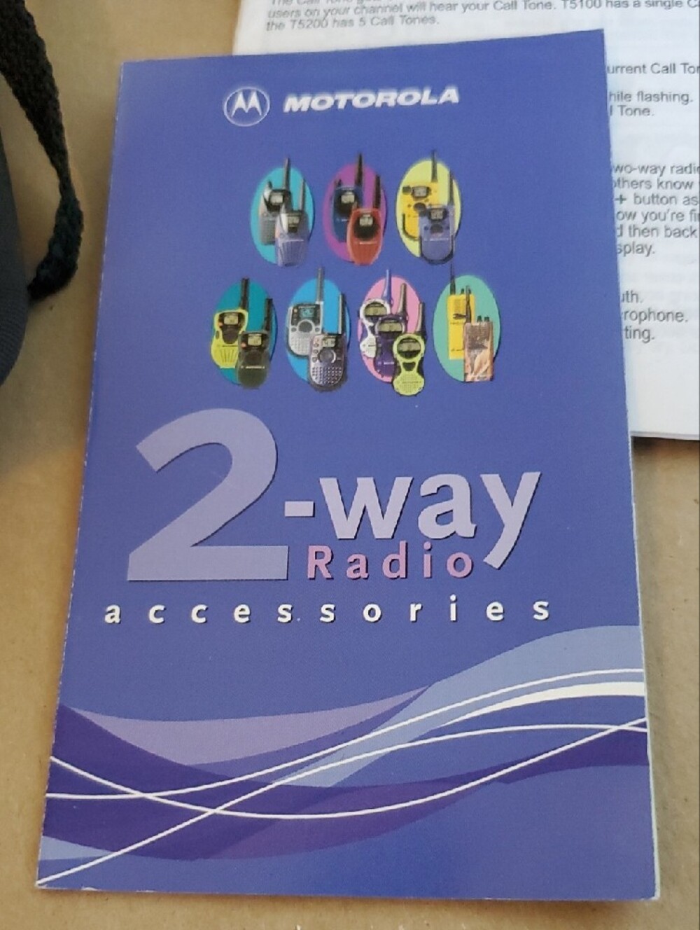 Motorola Red Talkabout T2800 Two-Way Radios Pair with Accessories - Picture 8 of 9